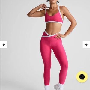 Beyond Yoga pink set